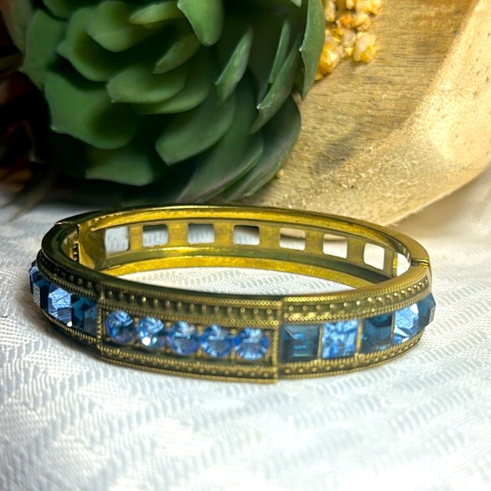 Heidi Daus bangle bracelet clamp pearls Swarovski embellished jewelry